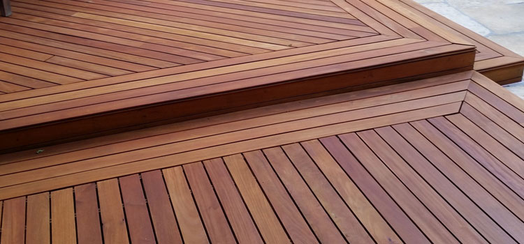 Redwood Decking Material in Diamond Bar, CA